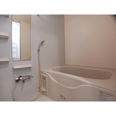 バース　Ⅲ 301【管理NO：1-022795001-03010】 ★家具家電は申し込み後に搬入します★の物件写真4