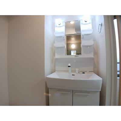バース　Ⅲ 301【管理NO：1-022795001-03010】 ★家具家電は申し込み後に搬入します★の物件写真6