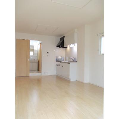 カーサ花沢　Ⅰ 204【管理NO：1-020913001-02040】 ★家具家電は申し込み後に搬入します★ ★2026年08月下旬入居可能★の物件写真2