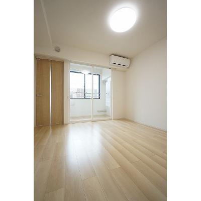 セントラル・ステーションＢ 305【管理NO：1-025929802-03040】 ★家具家電は申し込み後に搬入します 2026年08月下旬入居可能の物件写真2