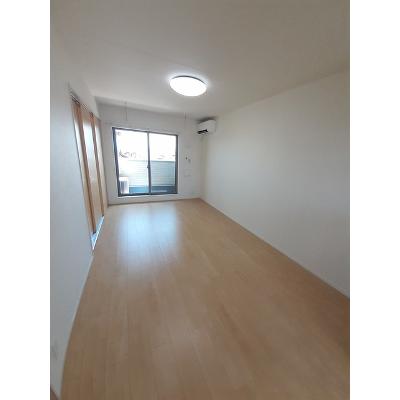 グランドール 302【管理NO：1-024417601-03020】 ★家具家電は申し込み後に搬入します★ ★2026年08月下旬入居可能★の物件写真2