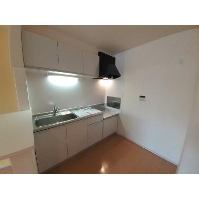 プリムラ　コリーヌ 202【管理NO：1-019024101-02020】 ★家具家電は申し込み後に搬入します 2026年07月下旬入居可能の物件写真3