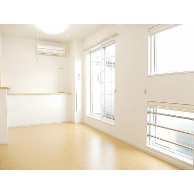 ベッテルⅡ 203【管理NO：1-017377002-02030】 ★家具家電は申し込み後に搬入します★ ★2026年08月中旬入居可能★の物件写真2