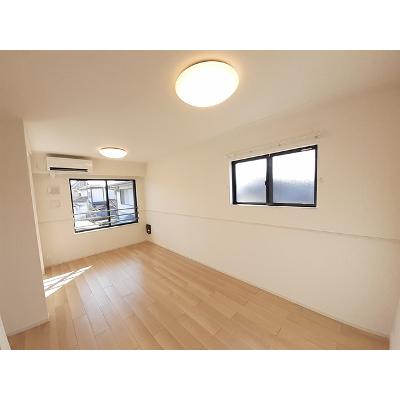 エピナール土浦１ 201【管理NO：1-027333801-02010】 ★家具家電は申し込み後に搬入します★の物件写真2