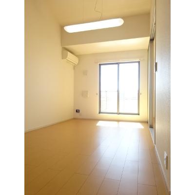 アルモニーコート 202【管理NO：1-018259701-02020】 ★家具家電は申し込み後に搬入します 2026年08月下旬入居可能の物件写真2