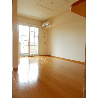 ル・レーブ　Ａ 103【管理NO：1-013244201-01030】 ★家具家電は申し込み後に搬入します 2026年08月上旬入居可能の物件写真2