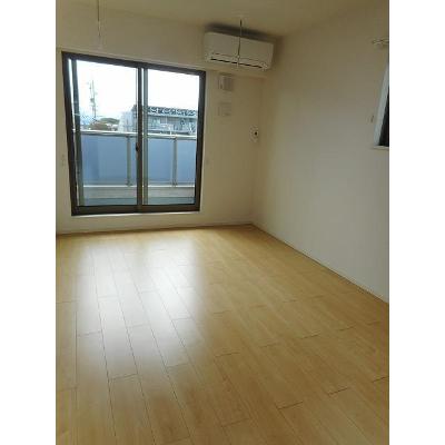 イリーデⅡ 201【管理NO：1-024358502-02010】 ★家具家電は申し込み後に搬入します 2026年08月下旬入居可能の物件写真2