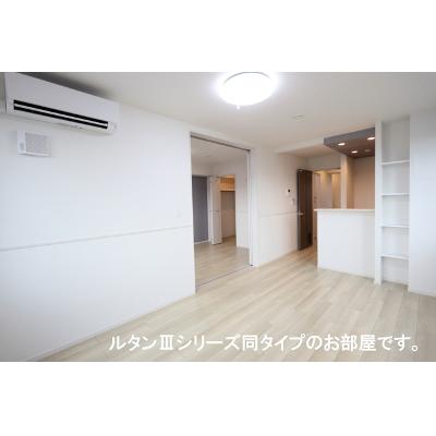 シャンティ長沢 301【管理NO：1-025160801-03010】 ★家具家電は申し込み後に搬入します 2027年02月上旬入居可能の物件写真2