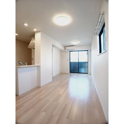 リバーサⅡ 101【管理NO：1-028271401-01010】 ★家具家電は申し込み後に搬入します 2026年08月下旬入居可能の物件写真2