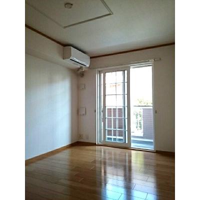 ペルペートⅢ 103【管理NO：1-013198501-01030】 ★家具家電は申し込み後に搬入します 2026年09月中旬入居可能の物件写真2