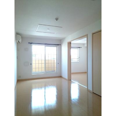 アンソレイエ 202【管理NO：1-016307901-02020】 ★家具家電は申し込み後に搬入します 2026年08月下旬入居可能の物件写真2