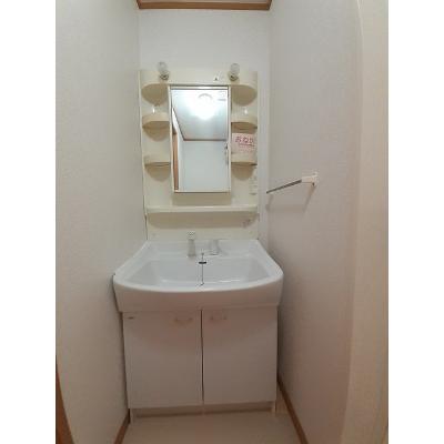ロヴェール 101【管理NO：1-012247101-01010】 ★家具家電は申し込み後に搬入します★の物件写真6