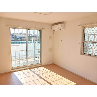 ツールマレーⅠ 103【管理NO：1-015023501-01030】 ★家具家電は申し込み後に搬入します 2026年08月下旬入居可能の物件写真2