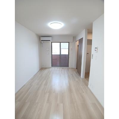 カーサ・イリーデ　Ⅰ 103【管理NO：1-025683301-01030】 ★家具家電は申し込み後に搬入します★の物件写真2