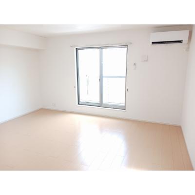 プリムローズ　Ⅰ 201【管理NO：1-017761601-02010】 ★家具家電は申し込み後に搬入します 2026年08月下旬入居可能の物件写真2