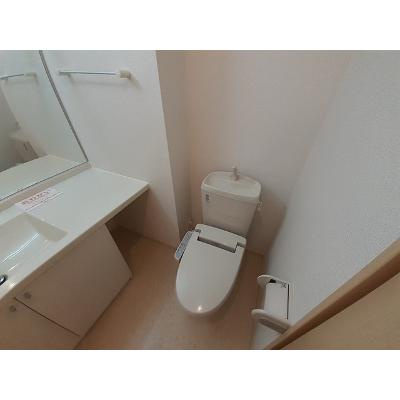 ボヤージュ 101【管理NO：1-017320701-01010】 ★家具家電は申し込み後に搬入します★の物件写真5