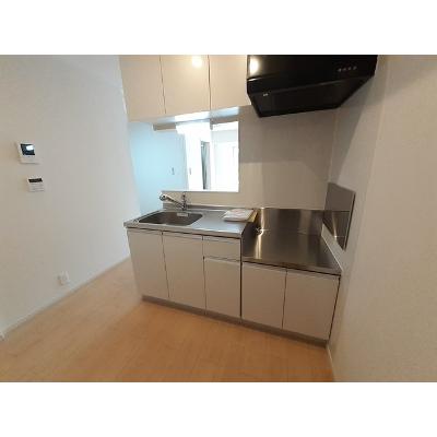 コクテール 102【管理NO：1-023273001-01020】 ★家具家電は申し込み後に搬入しますの物件写真3