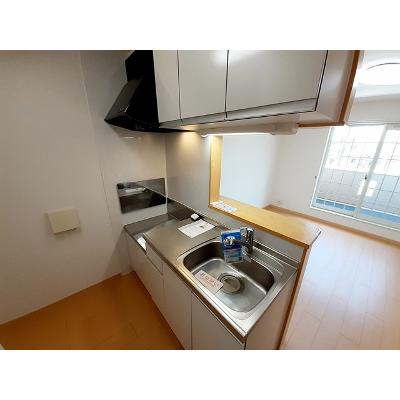 トゥインクル 201【管理NO：1-016132601-02010】 ★家具家電は申し込み後に搬入します★の物件写真3