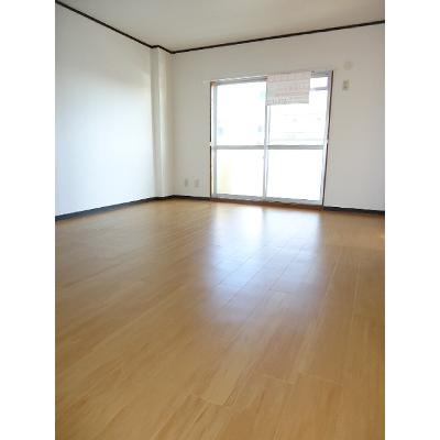 ブルージュ名和 403【管理NO：1-002684201-04030】 ★家具家電は申し込み後に搬入します★ ★2026年09月下旬入居可能★の物件写真2