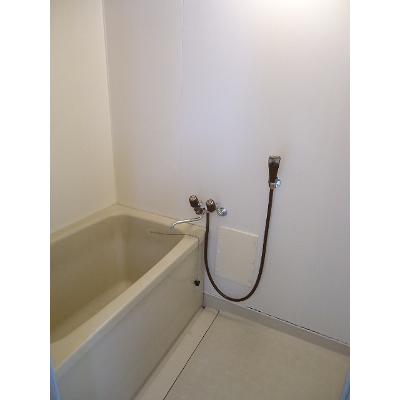 ブルージュ名和 403【管理NO：1-002684201-04030】 ★家具家電は申し込み後に搬入します★ ★2026年09月下旬入居可能★の物件写真4