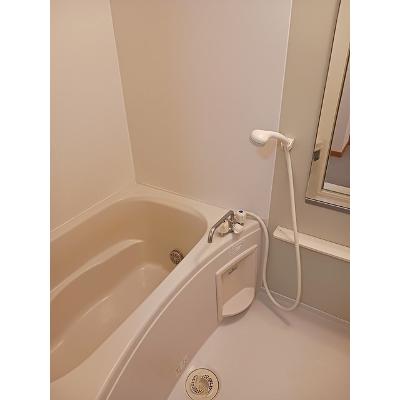 アムール 202【管理NO：1-012842401-02020】 ★家具家電は申し込み後に搬入します★ ★2026年08月中旬入居可能★の物件写真4
