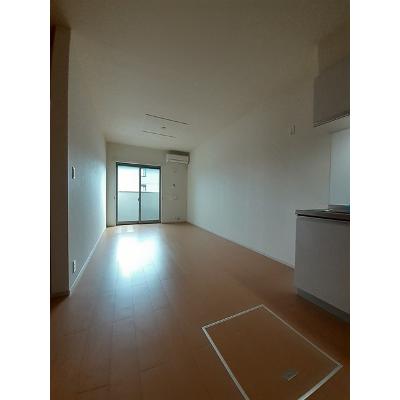 Ｃａｓａ　Ｂｒｅｅｚｅ 104【管理NO：1-017976301-01040】 ★家具家電は申し込み後に搬入します 2026年08月上旬入居可能の物件写真2