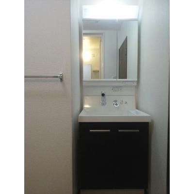 アミュゾン菱川 201【管理NO：1-003893701-02010】 ★家具家電は申し込み後に搬入します 2026年09月中旬入居可能の物件写真6