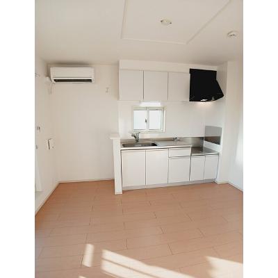 サンライズ赤羽 202【管理NO：1-019501301-02020】 ★家具家電は申し込み後に搬入します★の物件写真3