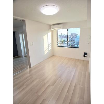 サンティエＮＡＧＡＩ 302【管理NO：1-028490701-03020】 ★家具家電は申し込み後に搬入します★の物件写真2