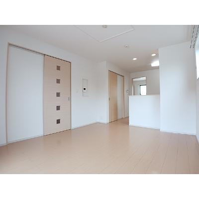 プロムナード弐番館 103【管理NO：1-020719902-01030】 ★家具家電は申し込み後に搬入します★の物件写真2