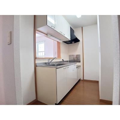 アウローラ 201【管理NO：1-014168801-02010】 ★家具家電は申し込み後に搬入します★の物件写真3