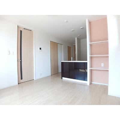 エアリーⅡ 103【管理NO：1-024145202-01030】 ★家具家電は申し込み後に搬入します★の物件写真2