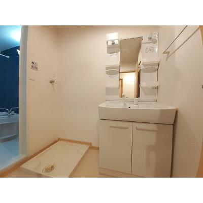 ノース　カレントⅤ 201【管理NO：1-016712701-02010】 ★家具家電は申し込み後に搬入します★の物件写真6