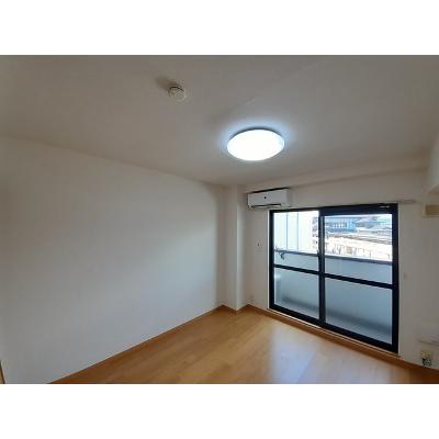 アサテラスⅢ 301【管理NO：1-014799501-03010】 ★家具家電は申し込み後に搬入します 2026年08月下旬入居可能の物件写真2