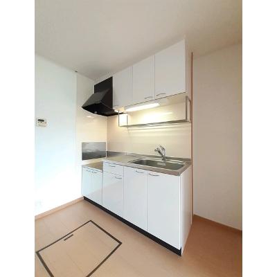 セント・フローラ　Ｃ 102【管理NO：1-014828601-01020】 ★家具家電は申し込み後に搬入しますの物件写真3