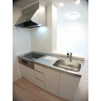 ＯＵＲＣＩＴＹ丸亀　Ⅱ 102【管理NO：1-027606702-01020】 ★家具家電は申し込み後に搬入します 2026年08月下旬入居可能の物件写真3
