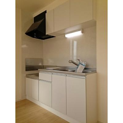 オリーブ 203【管理NO：1-023145401-02030】 ★家具家電は申し込み後に搬入します 2026年08月中旬入居可能の物件写真3