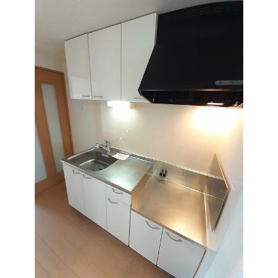サン・フィールド 311【管理NO：1-013823601-03090】 ★家具家電は申し込み後に搬入します★ ★2026年08月下旬入居可能★の物件写真3