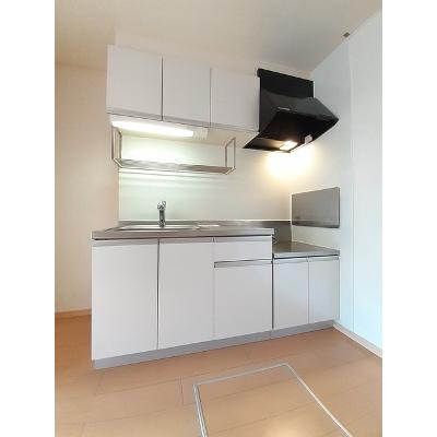 テラース磯上Ａ 103【管理NO：1-015399101-01030】 ★家具家電は申し込み後に搬入します★の物件写真3