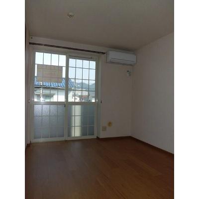 セピアコート宮浦 203【管理NO：1-009411601-02030】 ★家具家電は申し込み後に搬入します★ ★2026年09月上旬入居可能★の物件写真2