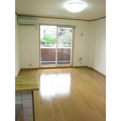 エスポワール 202【管理NO：1-012724701-02020】 ★家具家電は申し込み後に搬入します 2026年08月下旬入居可能の物件写真2