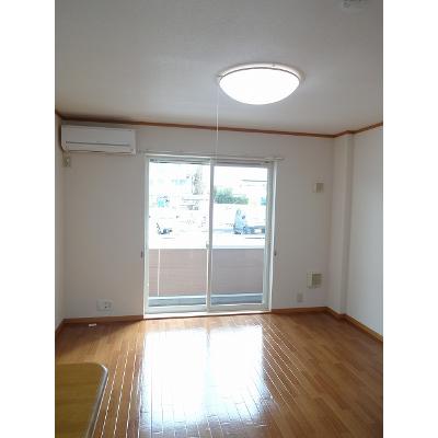 ウェルネス新橋 102【管理NO：1-012682801-01020】 ★家具家電は申し込み後に搬入します★の物件写真2