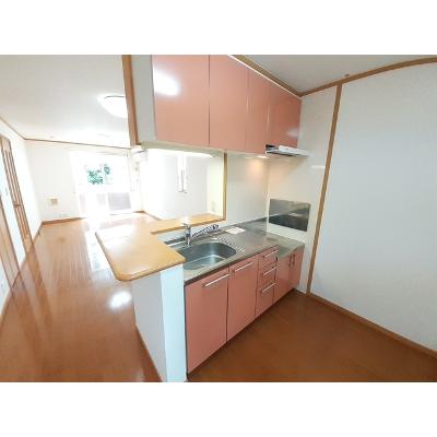 ラフレシール 101【管理NO：1-013319801-01010】 ★家具家電は申し込み後に搬入します★ ★2026年09月中旬入居可能★の物件写真3