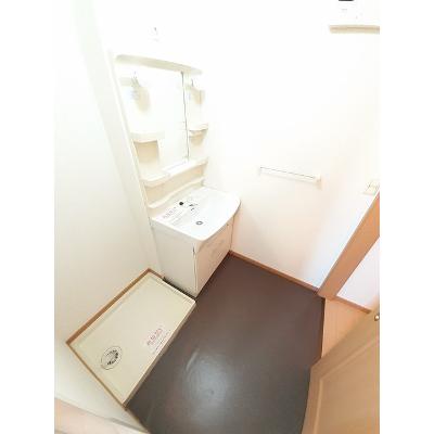 Ｌｉｂｒａ　ｈｏｕｓｅ　Ⅲ 103【管理NO：1-014916403-01030】 ★家具家電は申し込み後に搬入します★の物件写真6