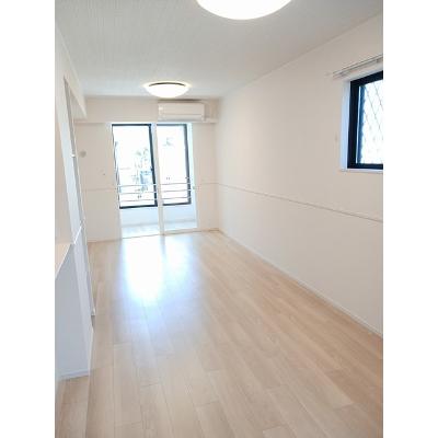 パーク　ヒル　Ⅱ 101【管理NO：1-027379801-01010】 ★家具家電は申し込み後に搬入します★ ★2026年08月下旬入居可能★の物件写真2