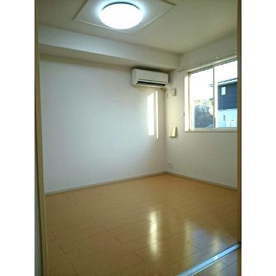 フランメゾンⅢ 103【管理NO：1-016926603-01030】 ★家具家電は申し込み後に搬入します★ ★2026年08月下旬入居可能★の物件写真2