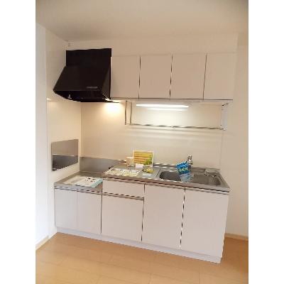 サンリットヒルⅠ 201【管理NO：1-016926701-02010】 ★家具家電は申し込み後に搬入します★ ★2026年08月下旬入居可能★の物件写真3