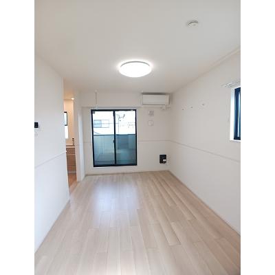 イノセントパーク 201【管理NO：1-028319301-02010】 ★家具家電は申し込み後に搬入します 2026年08月上旬入居可能の物件写真2