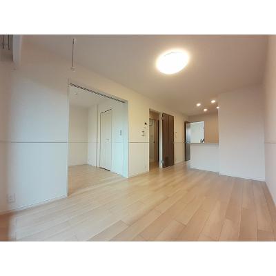 プルメリアⅡ 202【管理NO：1-026203501-02020】 ★家具家電は申し込み後に搬入します 2026年07月中旬入居可能の物件写真2