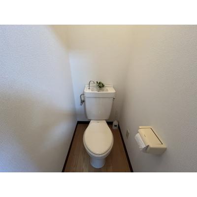 apartment 〒880-0056　宮崎県宮崎市神宮東３丁目6-2 2F